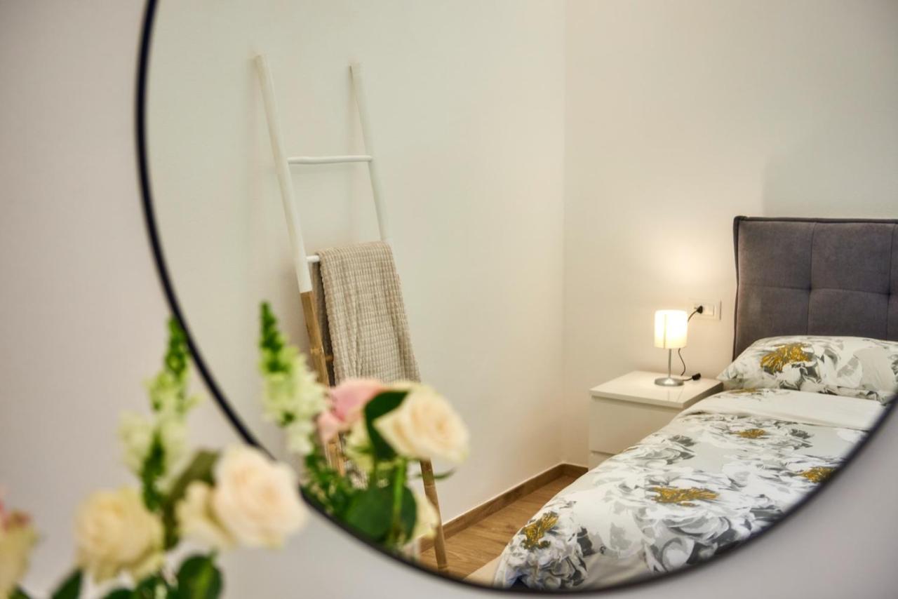 Apartament La Casa Di Lucia Lierna Zewnętrze zdjęcie
